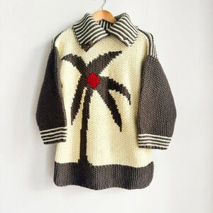 ✨ Vintage Hand Knit Unique Geometric Print Pullover